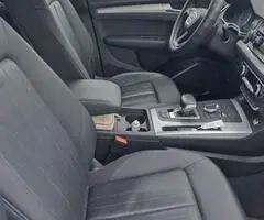 Audi q 5 automobilis