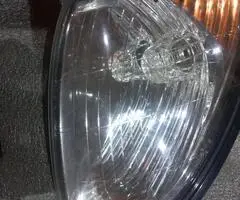 Toyota Land Cruiser  komplektas  priekinių, galinių žibintų