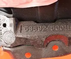 Priekinis vairuotojo pusės posparnis