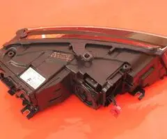 Audi A8 priekinis k/p Led žibintas