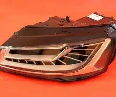 Audi A8 priekinis k/p Led žibintas